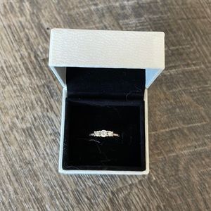 Pandora Clear Three-Stone Ring